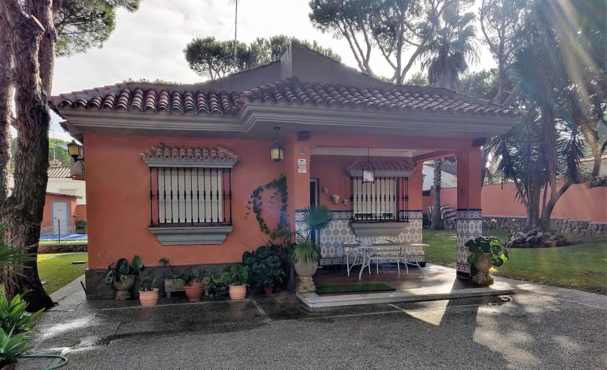 Chalet Los Pinos Con Piscina Privada Novo Sancti Petri Luaran gambar